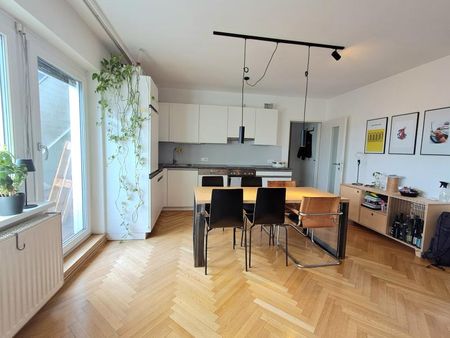 Rudolfstr.24/5/19: Attraktive 2-Zimmerwohnung, 59,29m2 WNFL, ablösefreie Küche, 2 Balkone, 5.Liftstock! - Photo 3