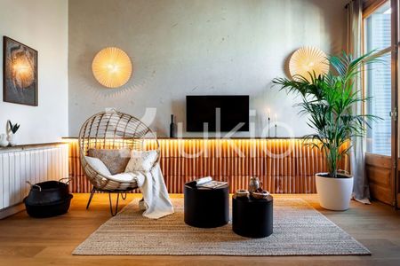 Barcelona Capital, Catalonia 08010 - Photo 3