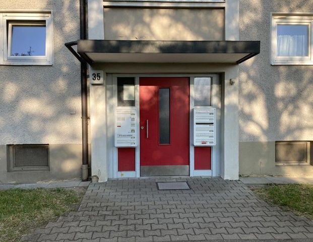 Auf gute Nachbarschaft: interessante 2-Zimmer-Wohnung - Foto 1