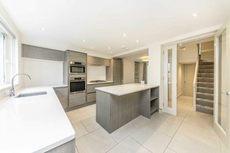 First Street, Chelsea, SW3 - Photo 5