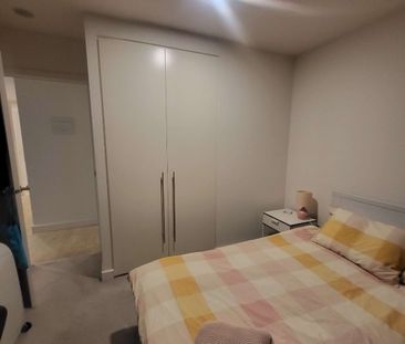 St Kilda Road - Photo 2