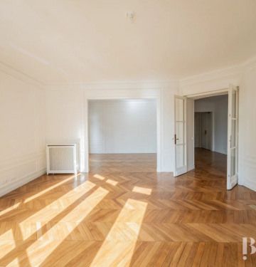 Appartement • Parc Monceau - Photo 1