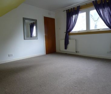 Property to let in Dundee - Photo 1