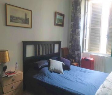 Location Appartement 4 pièces 94m² NIMES 30000 - Photo 4