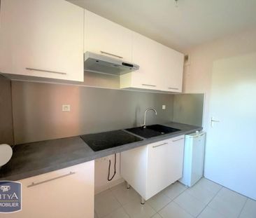 Location Appartement 2 pièces 47m² FLERS 61100 - Photo 3