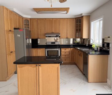 For Lease - 18 Highwood Road, Brampton, Ontario - Photo 5