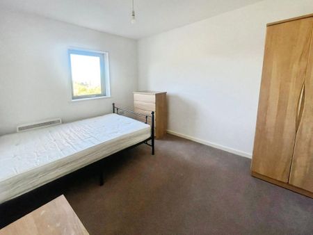 2 bedroom flat to rent - Photo 5