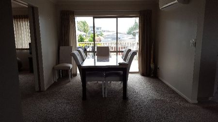 Property Management24D Schnapper Rock Rd, Schnapper Rock - House for Rent - Photo 2