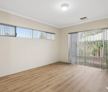 Spacious & Comfortable Living in Hilton - Photo 2