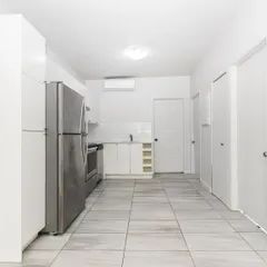 1 room apartment of 62m² in Montreal - Photo 2