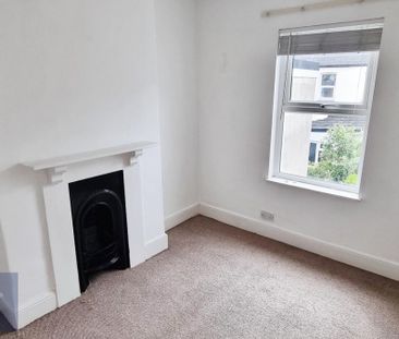 2 bedroom House To Let Total Size: 786 SQ FT - Photo 3