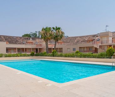 Appartement meublé 2 pièces, joliment décoré, terrasse sud sans vis... - Photo 1