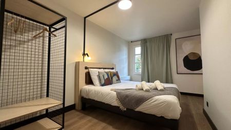 Dans résidence hôtelière, appartement meublé de 52 m2 Royalieu proche de l'ESCOM - Photo 5