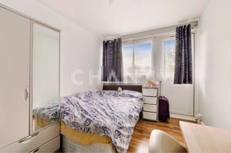 4 Bedroom 1 Bathroom - Photo 2