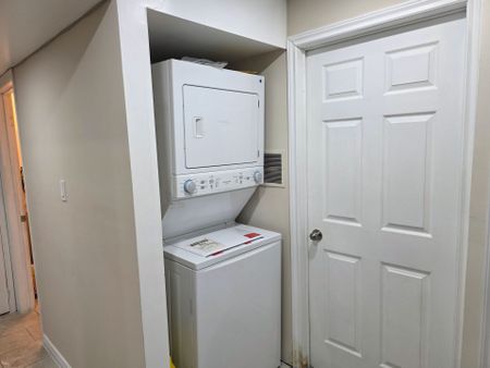 For Lease - 3 Heathbrook Avenue, Brampton, Ontario - Photo 3