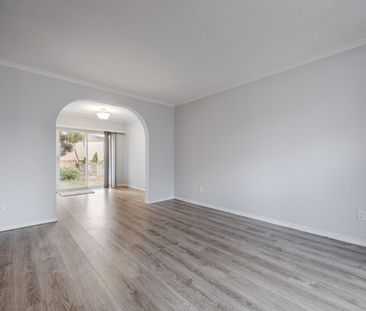 For Lease - 30 Lafayette Drive, St. Catharines, Ontario - Photo 1