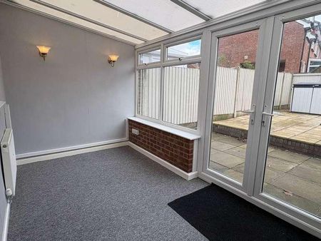 Ashmore Close, Blandford Forum, DT11 - Photo 5