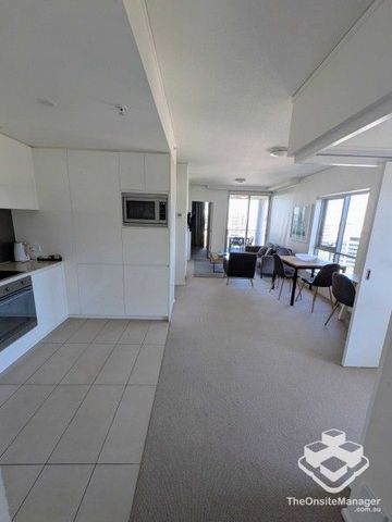 1 Bed & Bath + 1Study + 1 Park Corner Room - Photo 3