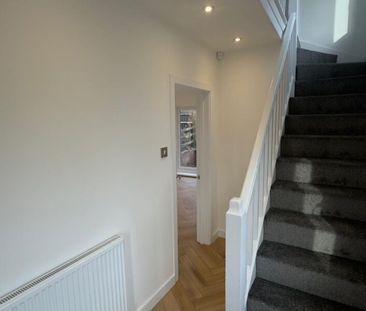 Kirkstall Road, Burley, Leeds, LS4 2QD - Photo 5