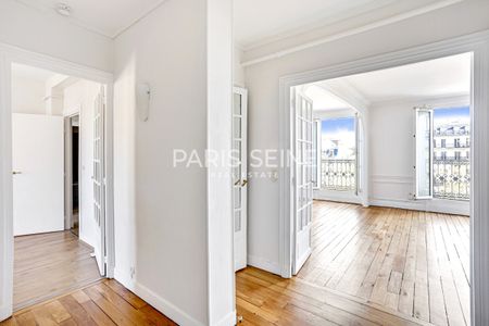 ** ARC DE TRIOMPHE ** Magnifique 5 pièces avec balcon filant ! - Photo 3