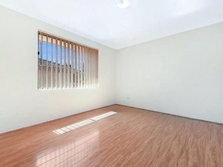 2 Bedroom Unit located in Auburn - Photo 4