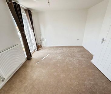 3 bedroom semi-detached house to rent - Photo 6
