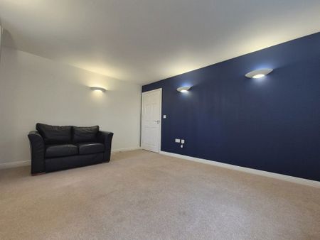 The Sidings, Hagley, Hagley Stourbridge, DY8 - Photo 4