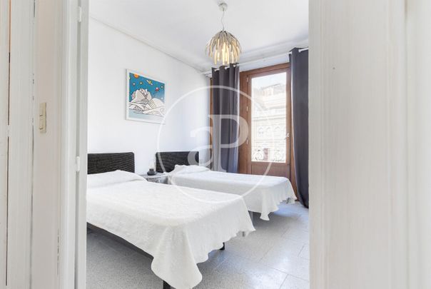 Flat for rent with Terrace in San Francesc (Valencia) - Photo 1