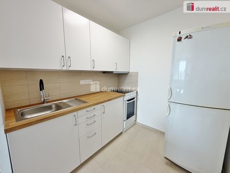 Pronájem bytu 2+kk 45 m² - Fotografie 4