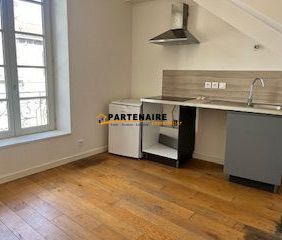 Location Appartement 2 pièces 24m² CLERMONT FERRAND 63000 - Photo 1