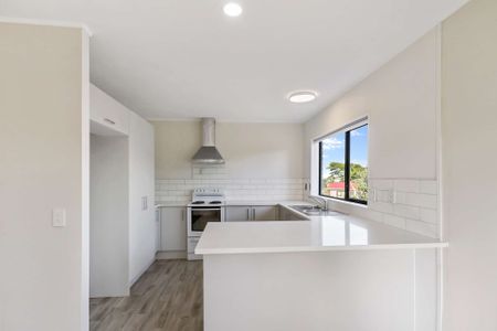 Modern Three Bedroom Home In Goodwood Heights - Photo 3