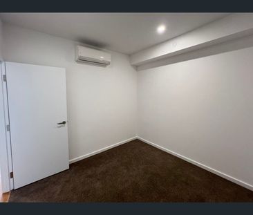 1*1*1+study/14 Leila Street, Cannington, WA 6107 - Photo 3