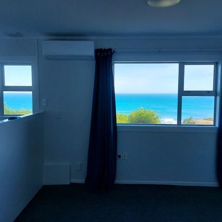 Beautiful 1 bedroom flat with breathtaking views - Photo 4
