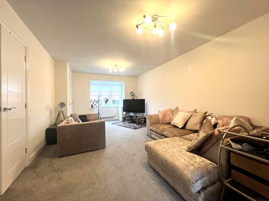 3 bedroom semi-detached house to rent - Photo 1