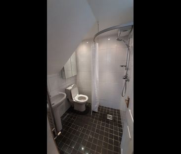 Studio Flat, Highfield Avenue, NW11 - Photo 1