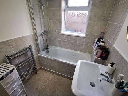 Park Terrace, Blaydon, NE21 - Photo 4