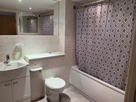 2 Bed Flat, West Point, S1 - Photo 5