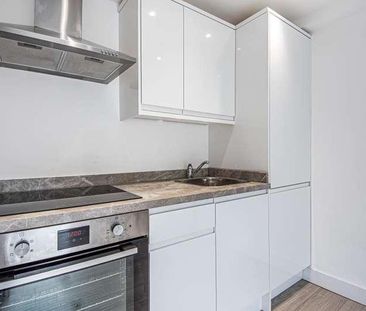 Regents Park Road, Finchley, N3 - Photo 4