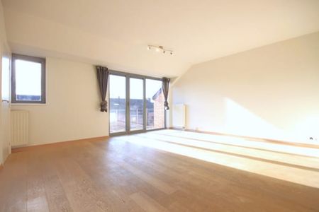 Appartement te huur - Foto 2