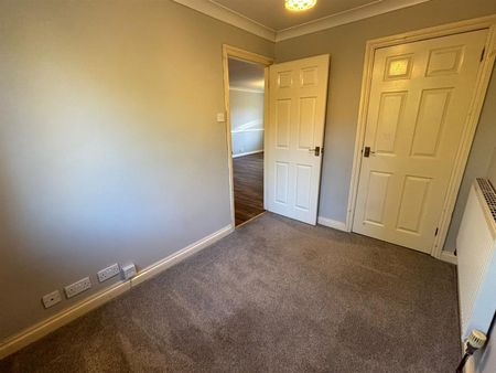 Bromsgrove Road, Redditch - Photo 3