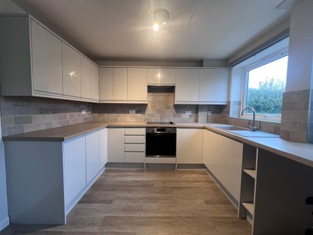 Adam Close, King'S Lynn - Photo 5