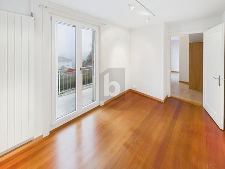 GENEROUS WITH GARDEN - Foto 2