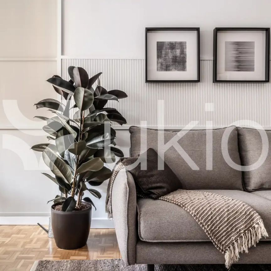 Apartamento de alquiler en Calle de Zurbano, Almagro - Photo 1