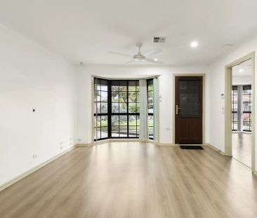 WELL-MAINTAINED HOME IN THE HEART OF WERRIBEE - Photo 1