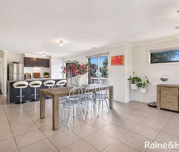 Comfortable and spacious living - Photo 4