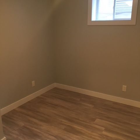 For Lease - 1258 Firestone Crescent Unit# B, Parkway Park - Queensway Terrace S and Area, Ontario - Photo 1