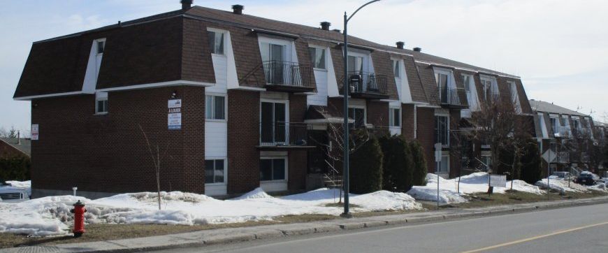 Cité des Jeunes (2 1/2) - Photo 1