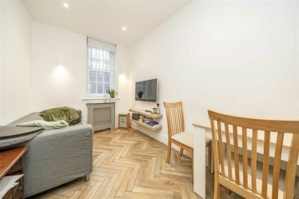 New Cavendish Street, Fitzrovia & Covent Garden, W1W - Photo 1