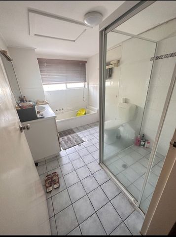 Surfers Paradise - Photo 2