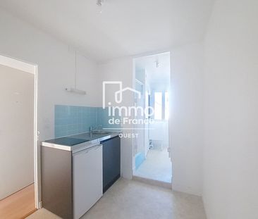 Location Appartement 1 pièce 21m² - Photo 3